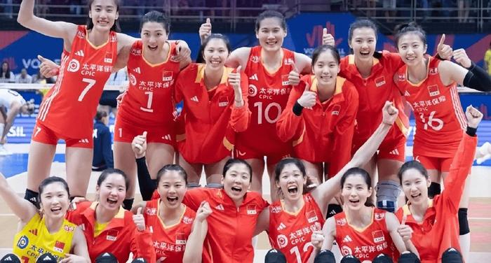 如果给中国女排2000年后组最强12人阵容，你会选谁进首发？