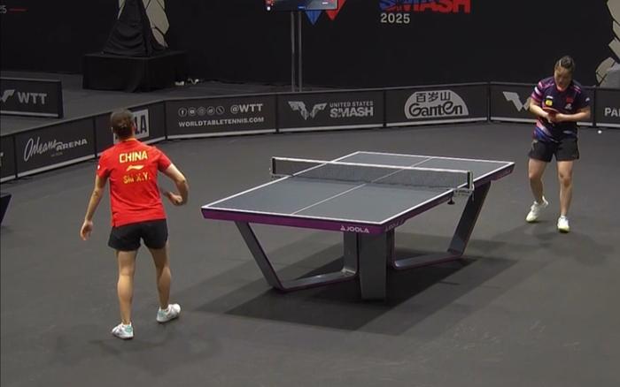 徐奕3-2逆转石洵瑶！旋转主导连下三局，石洵瑶发球是败笔！