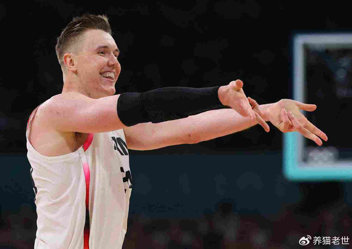 开云体育-日本队临阵换将，韩日男篮火药味十足，三一节让比赛变了味|日本男篮|韩国|归化|韩国队|球员_新浪体育_新浪新闻